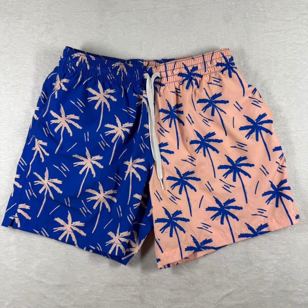 Chubbies Mens 5.5 Inch Inseam Swim Trunks Blue‎ Pink Palm Tree Split Medium